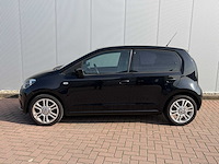 Volkswagen - 1.0 high up! 5drs. - personenauto - afbeelding 9 van  16