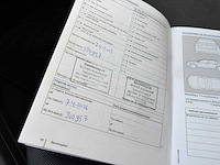 Volkswagen - 1.0 high up! 5drs. - personenauto - afbeelding 3 van  16