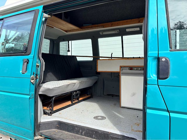 Volkswagen - 1991 - transporter kombi - personenauto - afbeelding 6 van  16