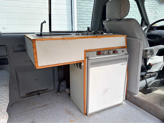Volkswagen - 1991 - transporter kombi - personenauto - afbeelding 7 van  16