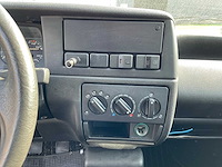 Volkswagen - 1994 - polo - auto - afbeelding 15 van  25