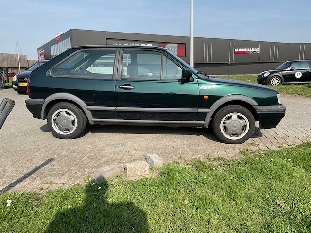 Volkswagen - 1994 - polo - auto - afbeelding 21 van  25