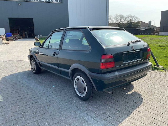 Volkswagen - 1994 - polo - auto - afbeelding 23 van  25