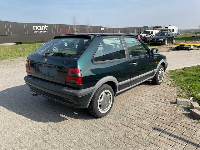 Volkswagen - 1994 - polo - auto - afbeelding 24 van  25