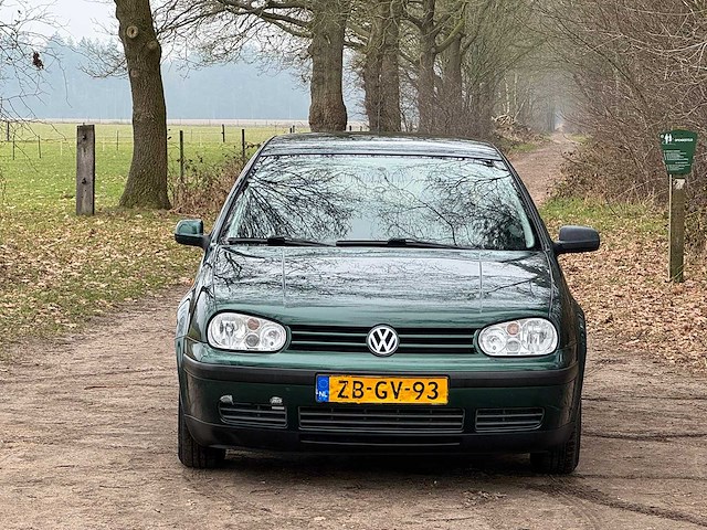 Volkswagen - 1999 - golf - 1.6 - afbeelding 9 van  16