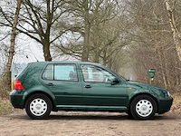 Volkswagen - 1999 - golf - 1.6 - afbeelding 11 van  16