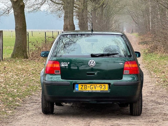 Volkswagen - 1999 - golf - automaat - 1.6 - zb-gv-93 - afbeelding 8 van  16