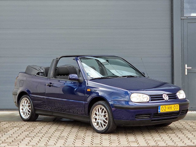 Volkswagen - 1999 - golf cabriolet - 59500km - 1.8 trendline - 02-hk-dd - afbeelding 18 van  22