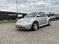 Volkswagen - 1999 - new beetle 2.0 - highline - personenauto