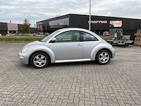 Volkswagen - 1999 - new beetle 2.0 - highline - personenauto - afbeelding 27 van  31