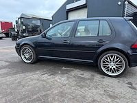 Volkswagen - 2000 - golf - 2.3 v5 highline - personenauto - afbeelding 4 van  17