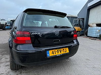 Volkswagen - 2000 - golf - 2.3 v5 highline - personenauto - afbeelding 6 van  17