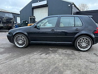 Volkswagen - 2000 - golf - 2.3 v5 highline - personenauto - afbeelding 12 van  32