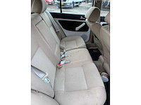 Volkswagen - 2000 - golf - 2.3 v5 highline - personenauto - afbeelding 6 van  32