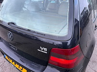 Volkswagen - 2000 - golf - 2.3 v5 highline - personenauto - afbeelding 7 van  32