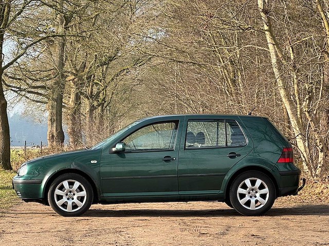 Volkswagen - 2001 - golf - 1.9 tdi trendline - 94-hp-jx - afbeelding 13 van  14