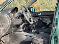 Volkswagen - 2001 - golf - 1.9 tdi trendline - afbeelding 10 van  14