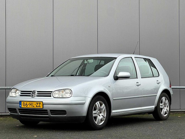 Volkswagen - 2001 - golf - 2.0 highline - 06-hl-zz - afbeelding 1 van  15