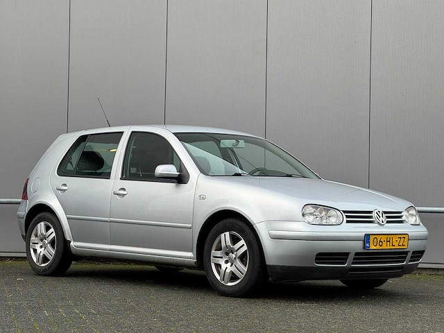 Volkswagen - 2001 - golf - 2.0 highline - 06-hl-zz - afbeelding 8 van  15