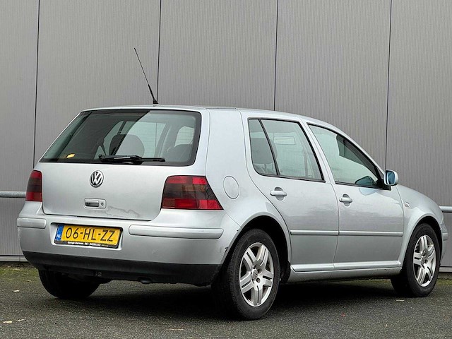 Volkswagen - 2001 - golf - 2.0 highline - 06-hl-zz - afbeelding 10 van  15