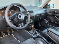 Volkswagen - 2001 - golf - 2.3 v5 gti - 49-hr-tf - afbeelding 2 van  27