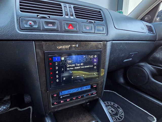 Volkswagen - 2001 - golf - 2.3 v5 gti - 49-hr-tf - afbeelding 8 van  24