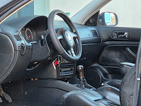Volkswagen - 2001 - golf - 2.3 v5 gti - 49-hr-tf - afbeelding 24 van  24