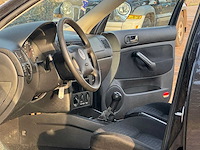 Volkswagen - 2002 - golf - 1.4-16v - 47-jk-sx - afbeelding 3 van  17