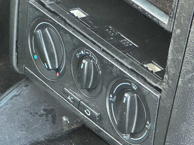 Volkswagen - 2002 - golf - 1.4-16v - 47-jk-sx - afbeelding 5 van  17