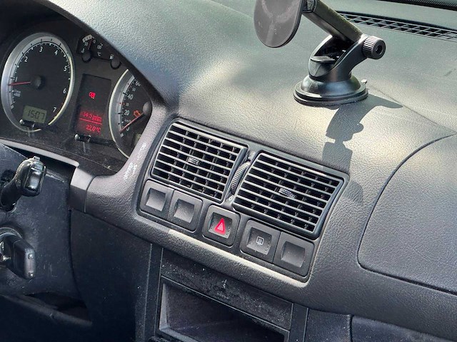Volkswagen - 2003 - golf - 1.4-16v ocean - personenauto - 97-nb-rf - afbeelding 3 van  16