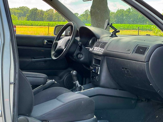 Volkswagen - 2003 - golf - 1.4-16v ocean - personenauto - 97-nb-rf - afbeelding 5 van  16