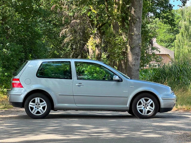 Volkswagen - 2003 - golf - 1.4-16v ocean - personenauto - 97-nb-rf - afbeelding 8 van  16