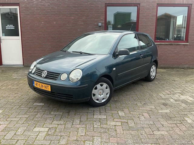 Volkswagen - 2003 - polo - 1.4-16v - personenauto - afbeelding 1 van  9