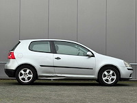 Volkswagen - 2004 - golf - 1.4 trendline - 33-pj-tp - afbeelding 8 van  14