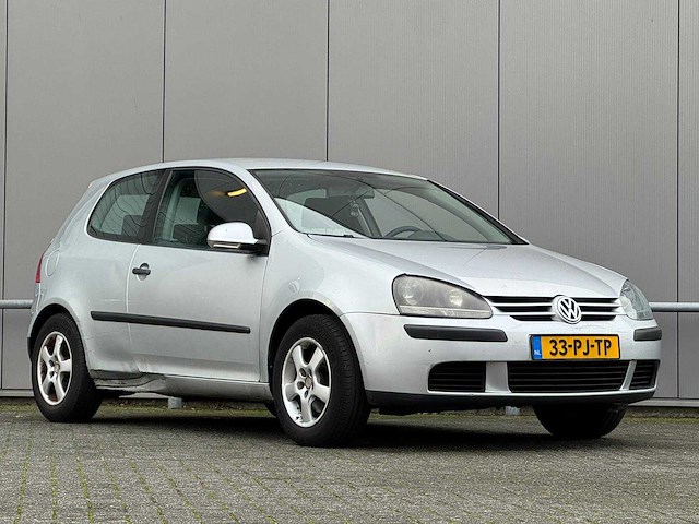 Volkswagen - 2004 - golf - 1.4 trendline - 33-pj-tp - afbeelding 7 van  14