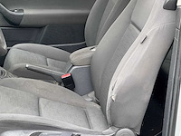 Volkswagen - 2004 - golf - 1.4 trendline - 33-pj-tp - afbeelding 13 van  14