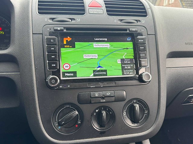 Volkswagen - 2004 - golf - 1.4 trendline - 33-pj-tp - afbeelding 3 van  14