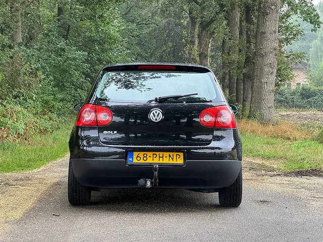 Volkswagen - 2004 - golf - 1.4 trendline - 68-ph-np - afbeelding 11 van  14