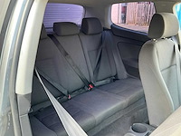 Volkswagen - 2004 - golf - 1.4 trendline - personenauto (94-zfx-7) - afbeelding 4 van  24