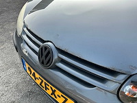 Volkswagen - 2004 - golf - 1.4 trendline - personenauto (94-zfx-7) - afbeelding 16 van  24
