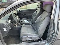 Volkswagen - 2004 - golf - 1.4 trendline - personenauto (94-zfx-7) - afbeelding 23 van  24