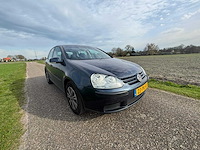Volkswagen - 2004 - golf - 1.6 fsi trendline - 23-pk-sf - afbeelding 4 van  8