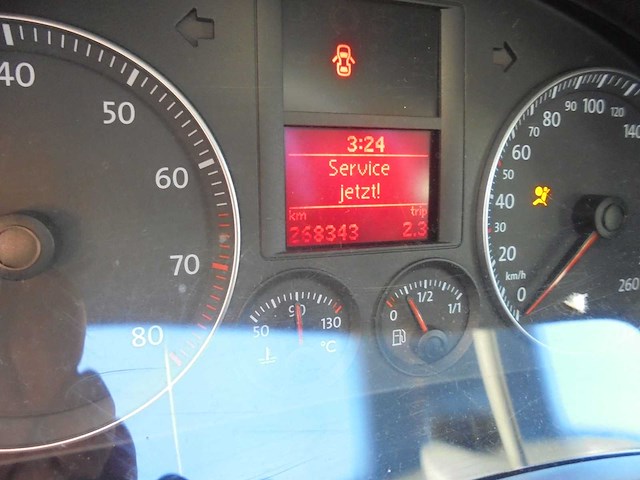 Volkswagen - 2004 - golf - 1.6 fsi trendline - 95-pk-hl - afbeelding 5 van  13