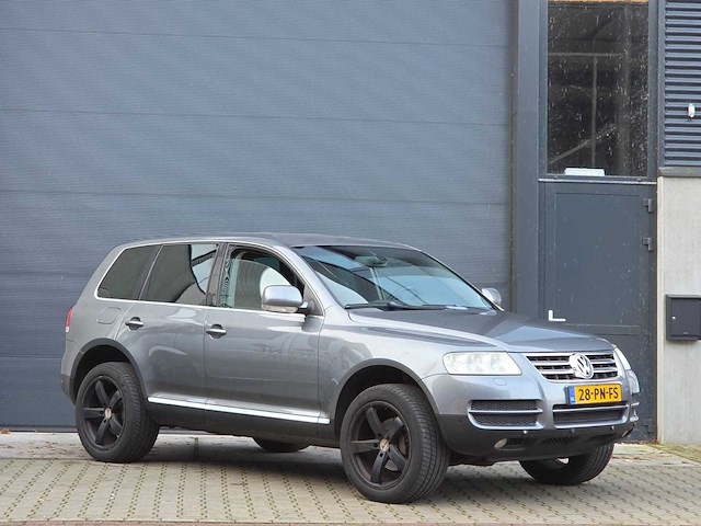 Volkswagen - 2004 - touareg - 3.2 v6 - 28-pn-fs - afbeelding 15 van  21