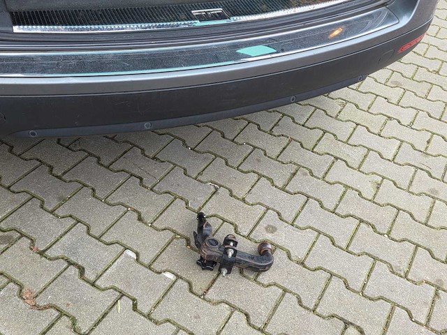 Volkswagen - 2004 - touareg - 3.2 v6 - 28-pn-fs - afbeelding 2 van  21