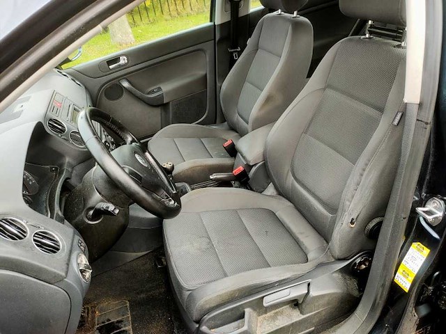 Volkswagen - 2005 - golf plus - 1.9 tdi sportline - 37-rx-ts - afbeelding 9 van  19