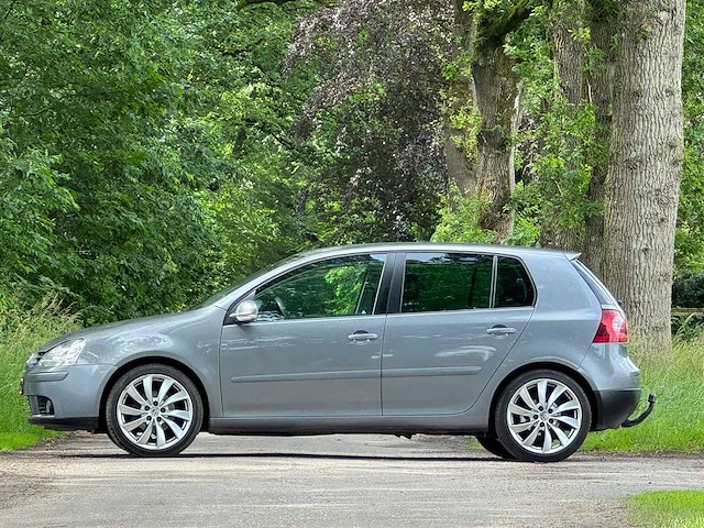 Volkswagen - 2006 - golf - 1.6 turijn - personenauto - afbeelding 16 van  19