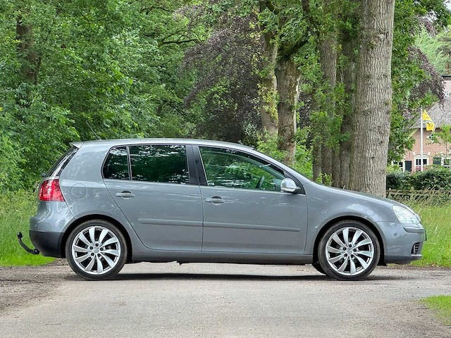 Volkswagen - 2006 - golf - 1.6 turijn - personenauto - afbeelding 17 van  19