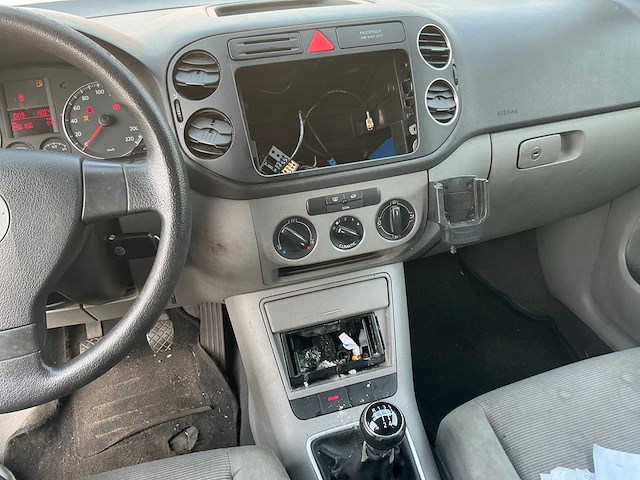 Volkswagen - 2006 - golf plus - 1.4 fsi bns line - personenauto (96-sl-ff) - afbeelding 3 van  27