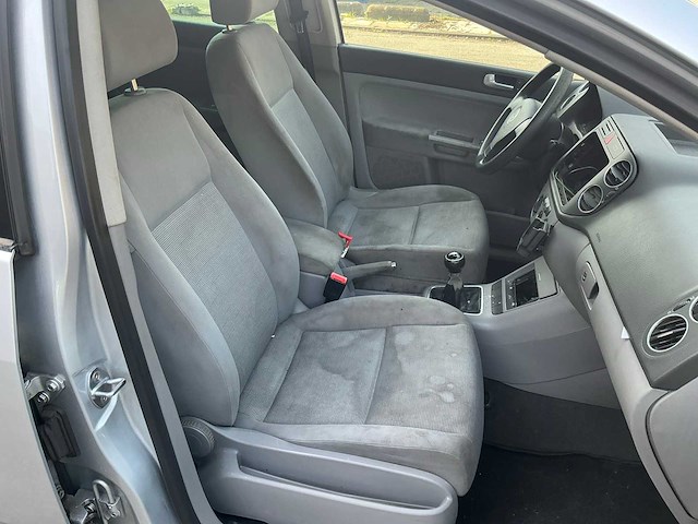 Volkswagen - 2006 - golf plus - 1.4 fsi bns line - personenauto (96-sl-ff) - afbeelding 4 van  27